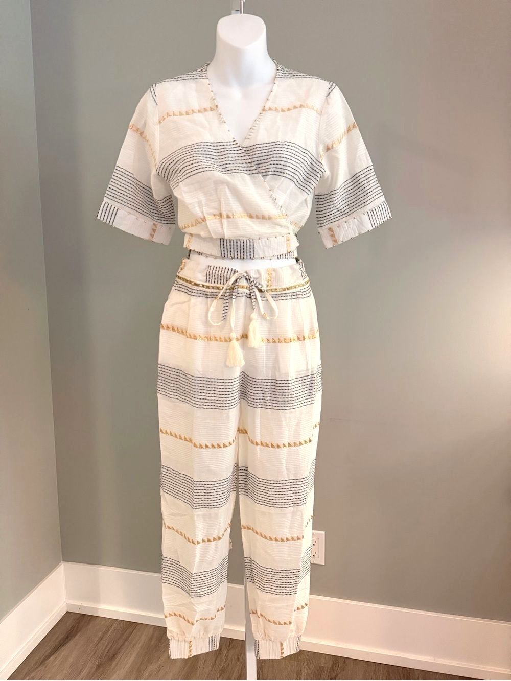 TAJ by Sabrina Crippa Cool Girl Cotton Set Wrap Top + Jogger Pants S/M NWT $400